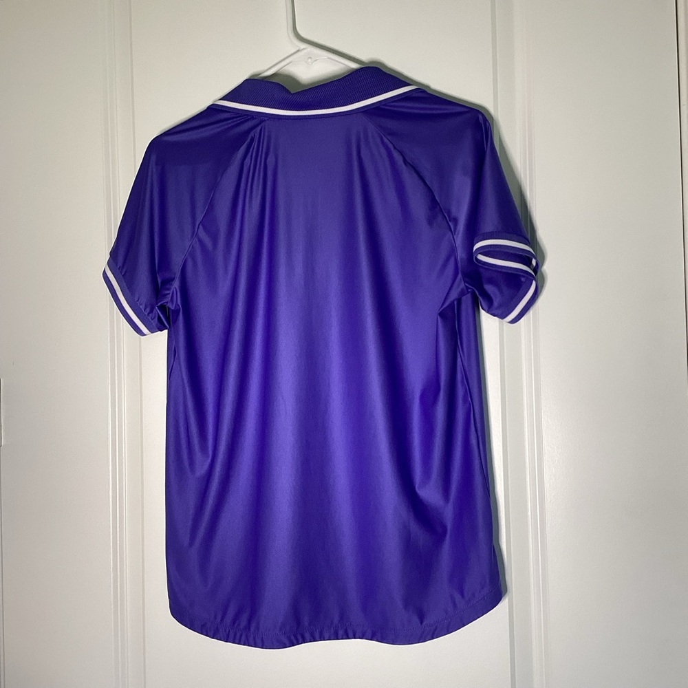 PreOwned Excellent Condition….size Medium - Picture 2 of 5